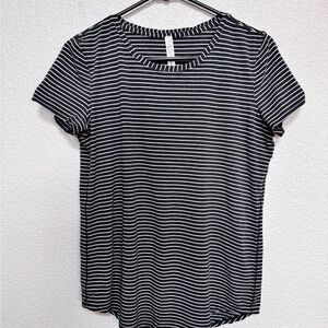 Lululemon Love Crew Tee Modern Stripe Heathered Grey Women’s 6